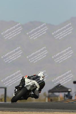 media/Mar-22-2025-CVMA (Sat) [[462c0ffedb]]/Race 13-Amateur Supersport Middleweight/